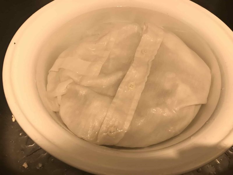 ぬるま湯にくぐらせる