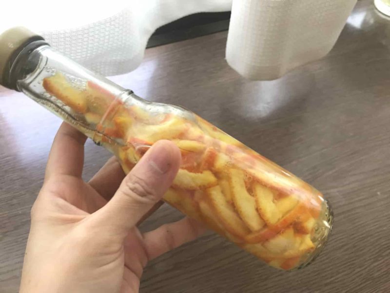 振ると泡が出てくる