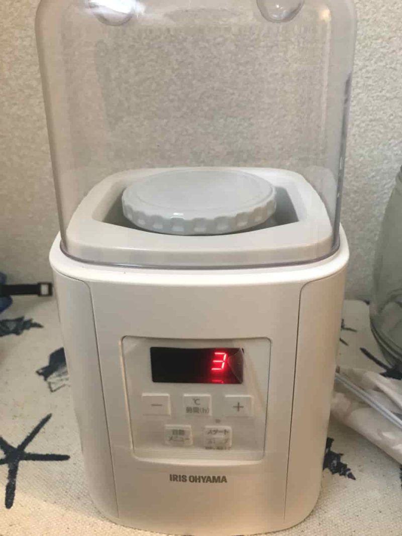 ヨーグルトメーカーにいれる